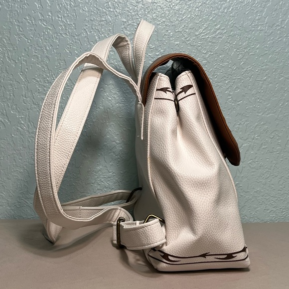 DANIELLE NICOLE X STAR WARS Mandalorian Tan & White Faux Leather Mini Backpack - Picture 3 of 15